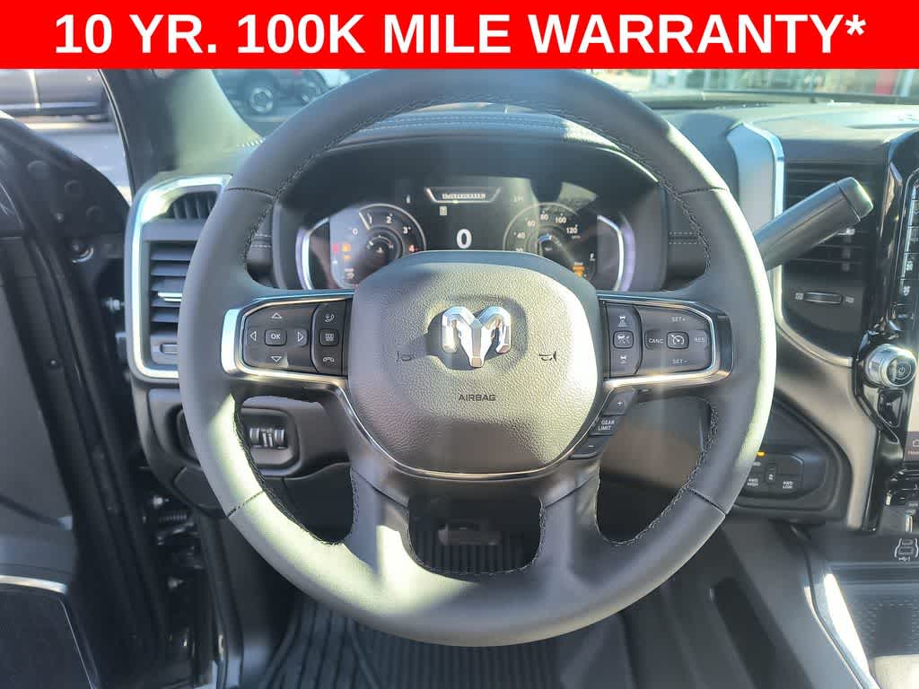 2026 RAM 3500 Laramie - Photo 14
