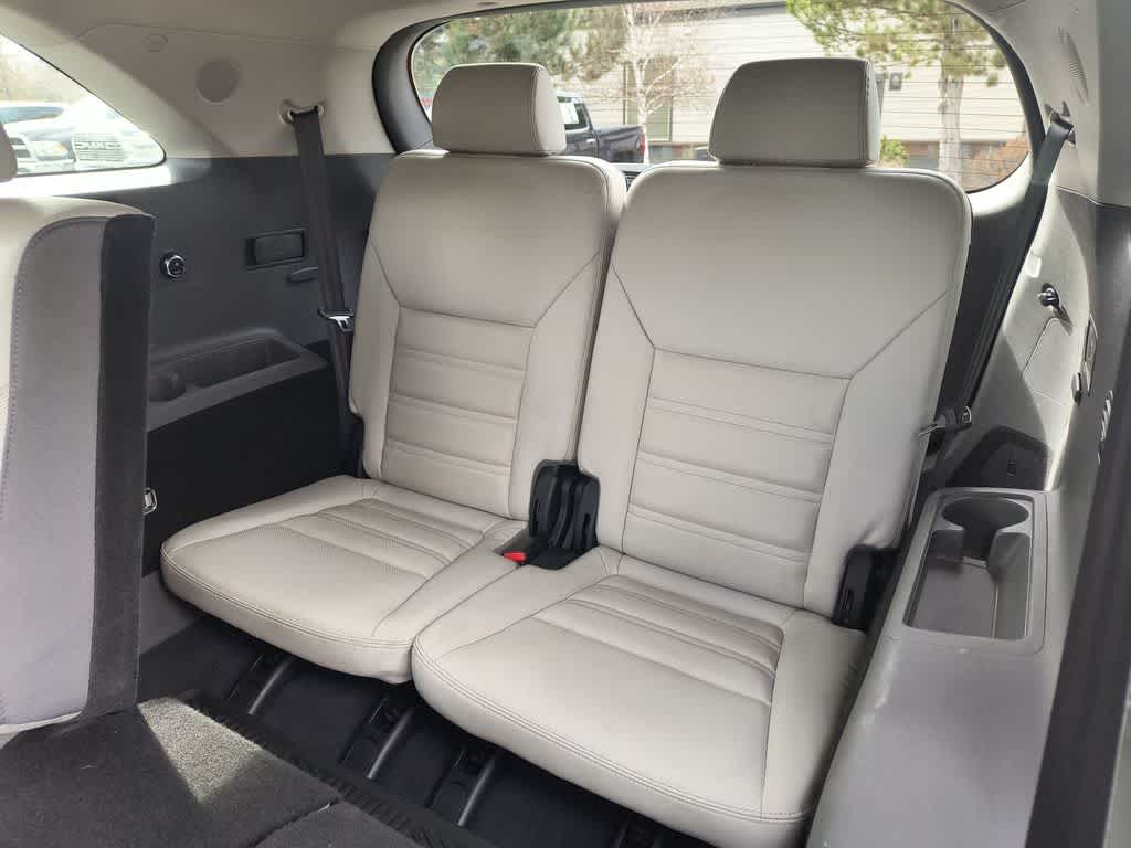 Thumbnail: 2017 Kia Sorento - 24