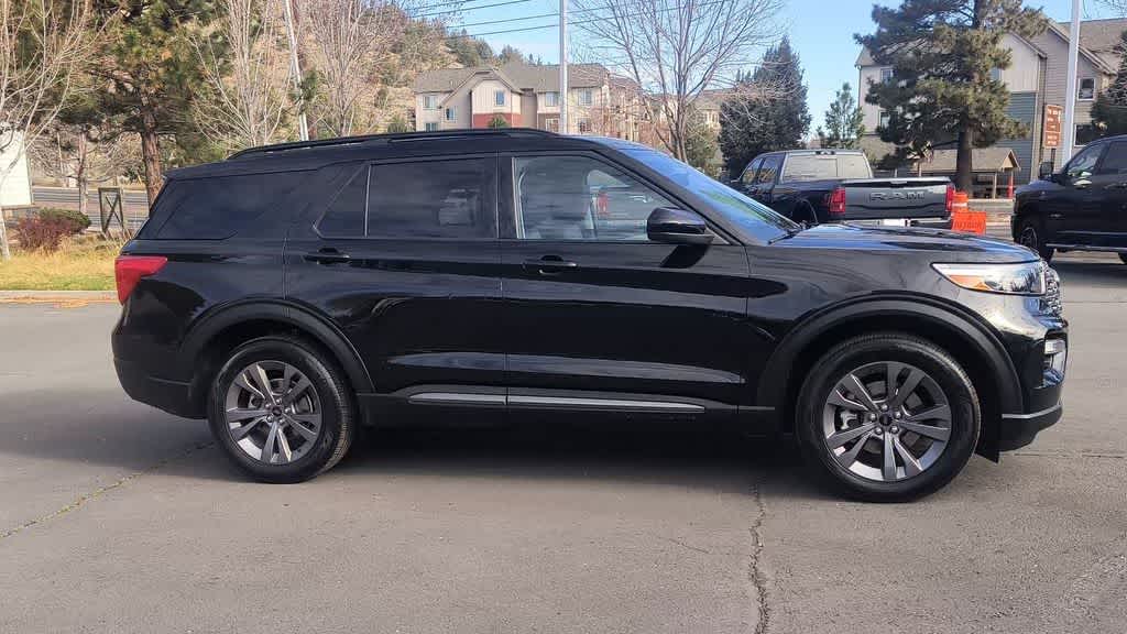 Thumbnail: 2022 Ford Explorer - 2