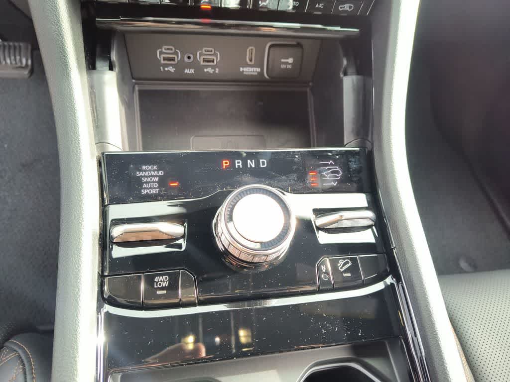 Thumbnail: 2025 Jeep Grand Cherokee - 20