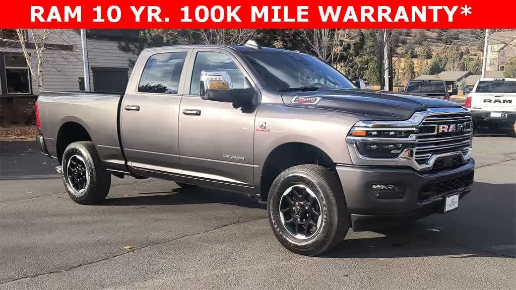 New 2026 Ram 3500 LARAMIE CREW CAB 4X4 6'4 BOX Pickup