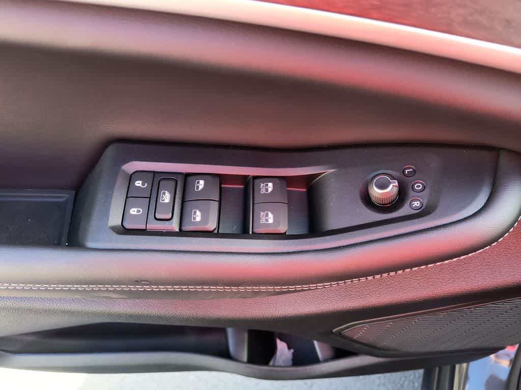 Thumbnail: 2026 Jeep Grand Cherokee L - 13