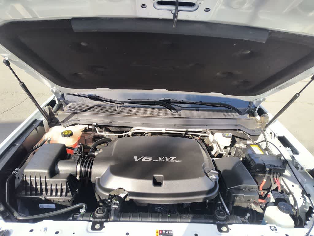 Thumbnail: 2022 Chevrolet Colorado - 24