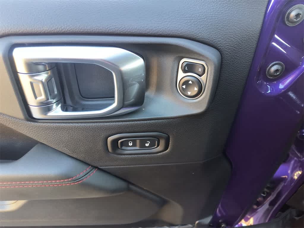 Thumbnail: 2026 Jeep Gladiator - 13