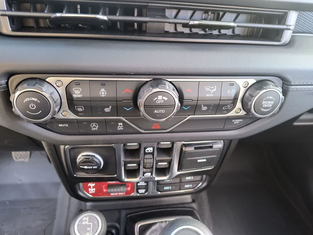 Thumbnail: 2026 Jeep Wrangler - 19