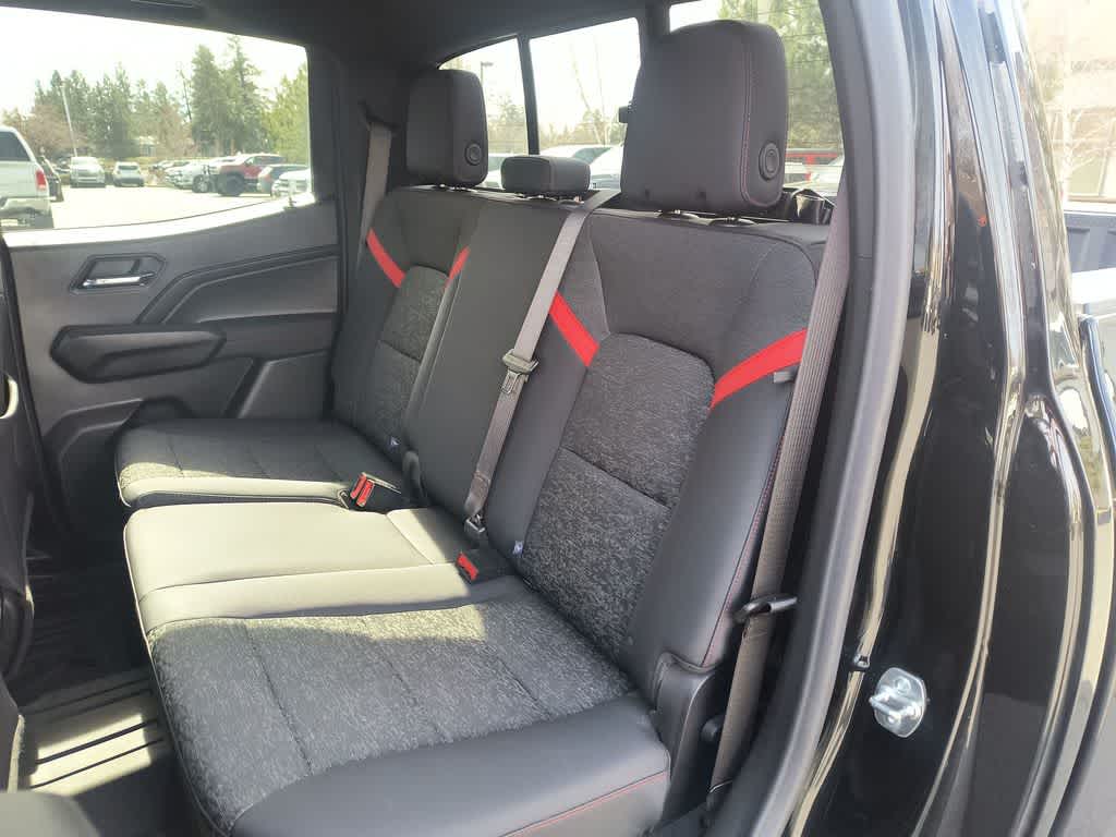 Thumbnail: 2024 Chevrolet Colorado - 22