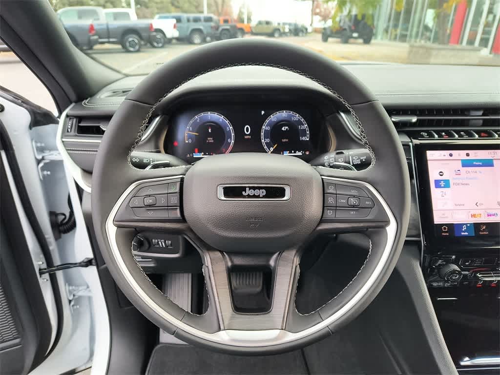 Thumbnail: 2025 Jeep Grand Cherokee - 14