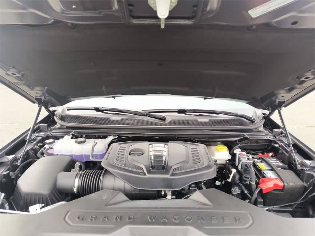 Thumbnail: 2026 Jeep Grand Wagoneer - 27