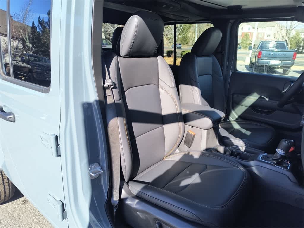 Thumbnail: 2026 Jeep Gladiator - 23