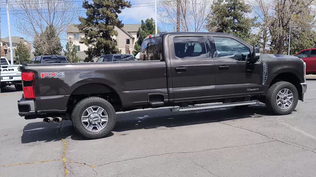 Thumbnail: 2024 Ford Econoline - 9