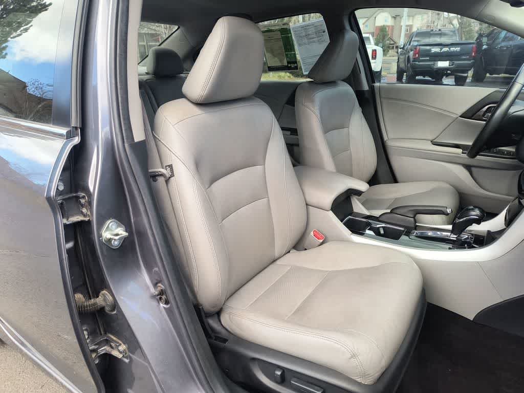 Thumbnail: 2016 Honda Accord - 25