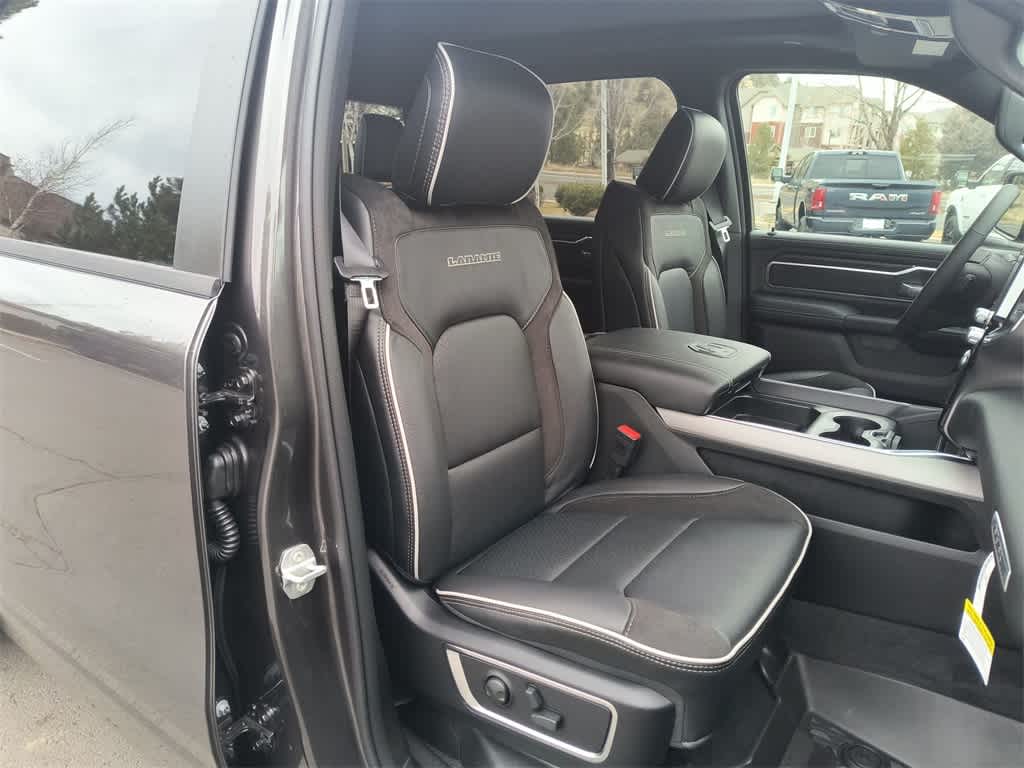 Thumbnail: 2026 RAM 1500 - 25