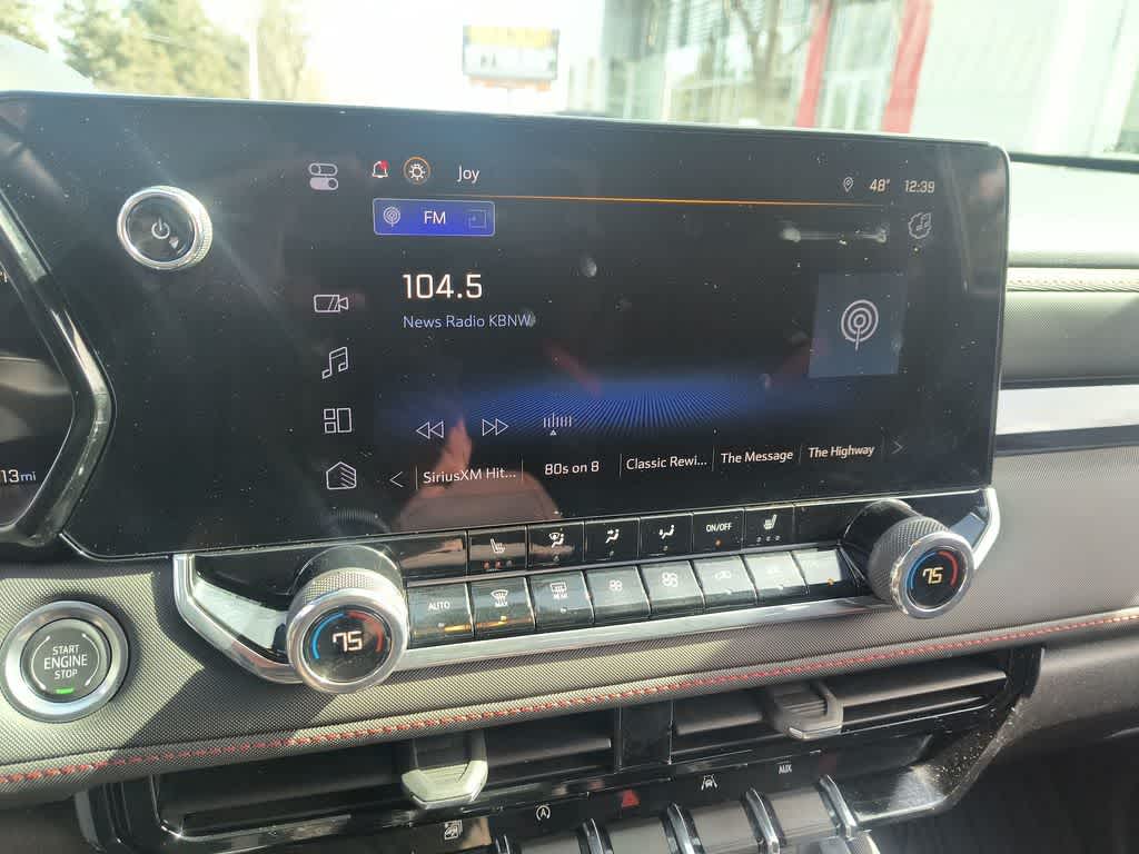 Thumbnail: 2024 Chevrolet Colorado - 16