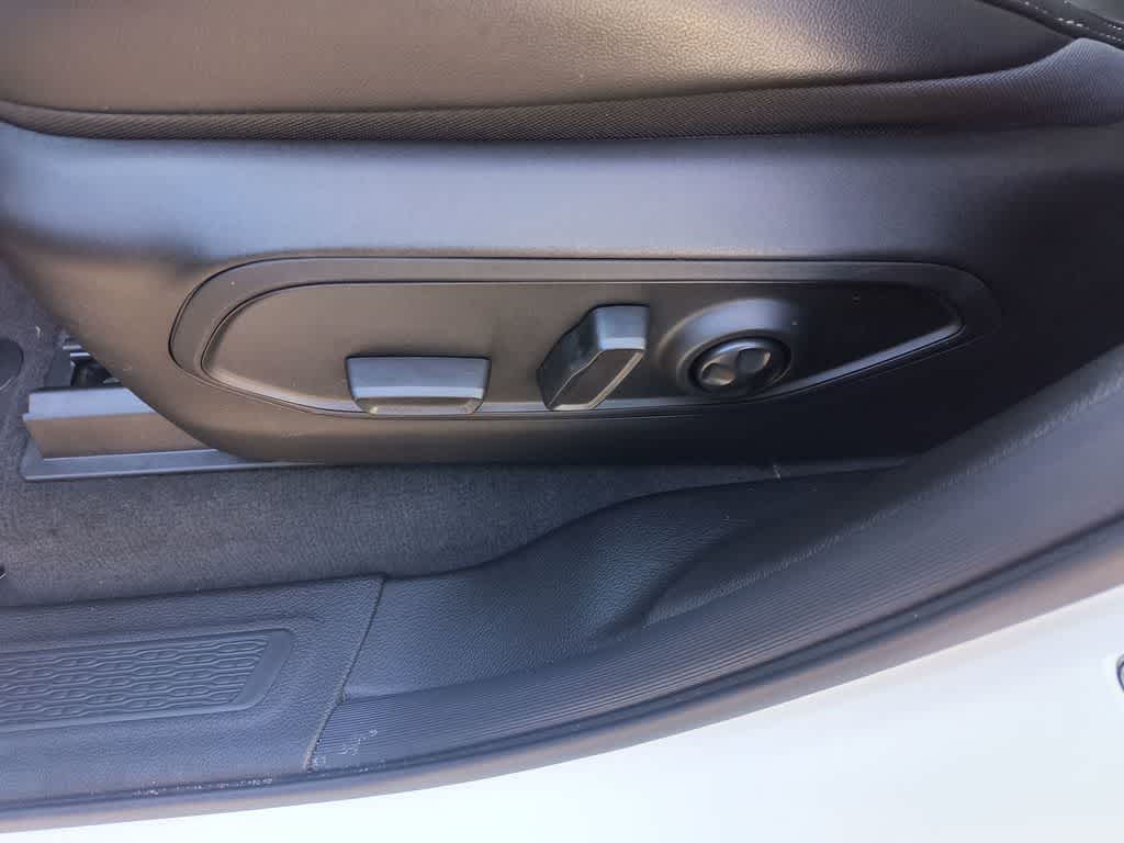 Thumbnail: 2026 Jeep Grand Cherokee - 12