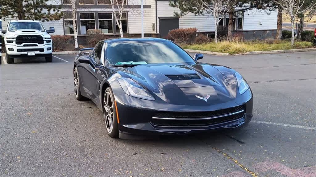 Thumbnail: 2014 Chevrolet Corvette - 3