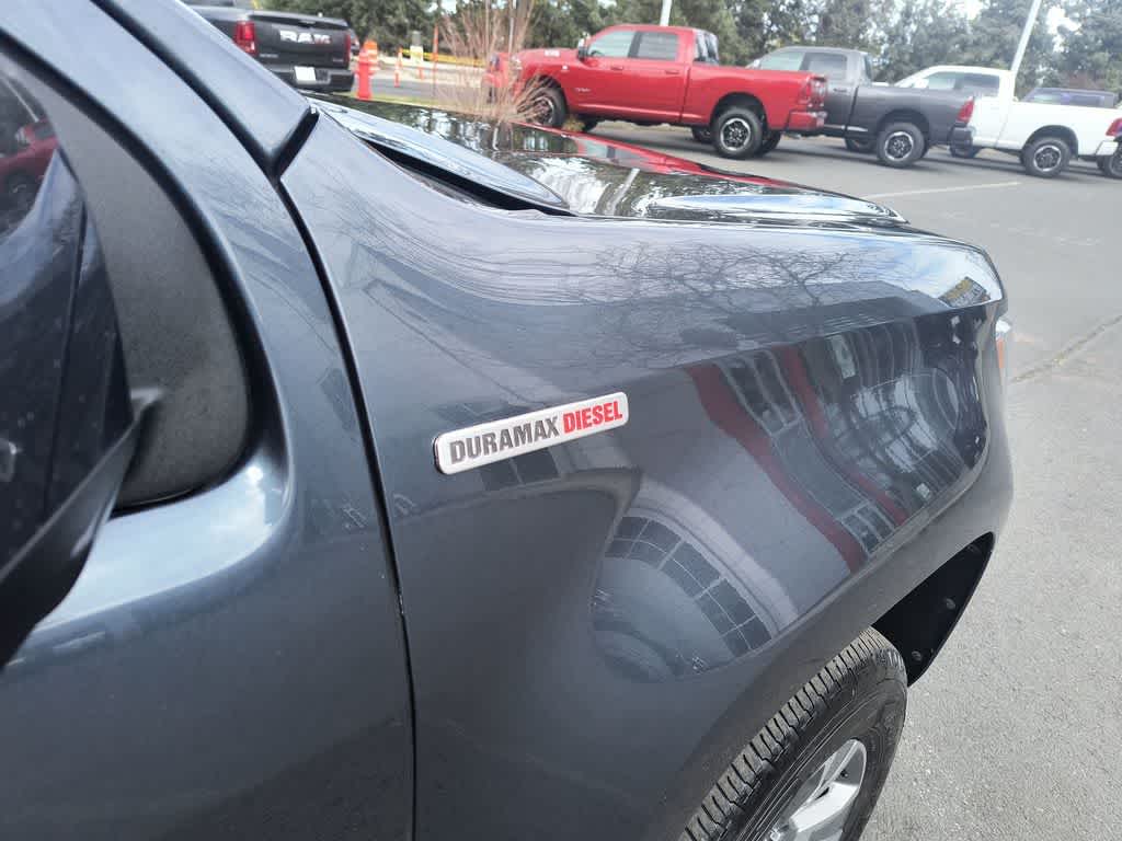 Thumbnail: 2019 Chevrolet Colorado - 26