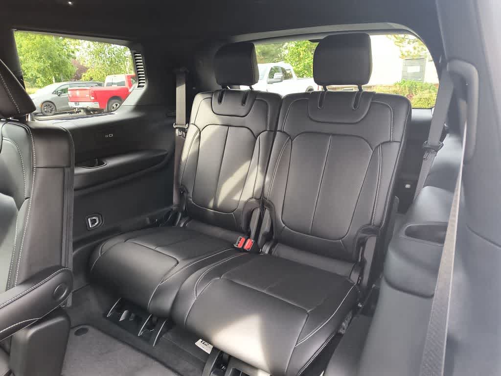 Thumbnail: 2025 Jeep Grand Cherokee L - 24