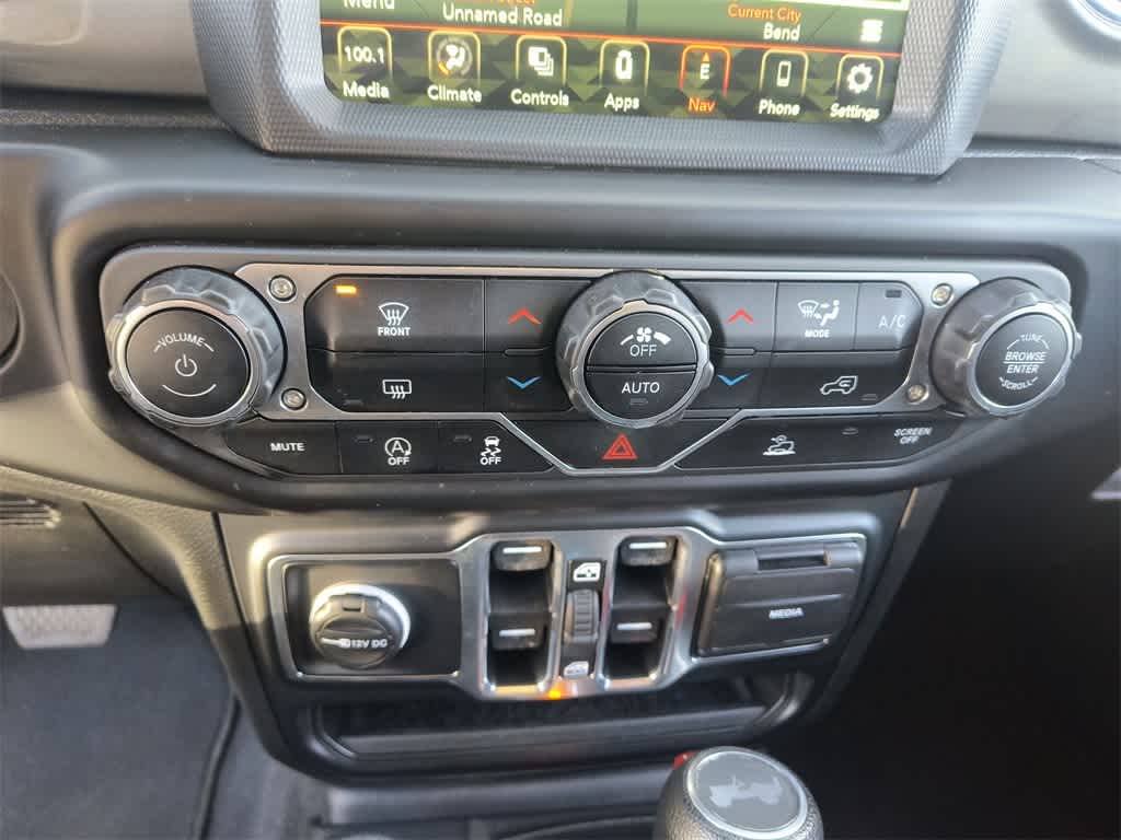 Thumbnail: 2023 Jeep Wrangler - 19