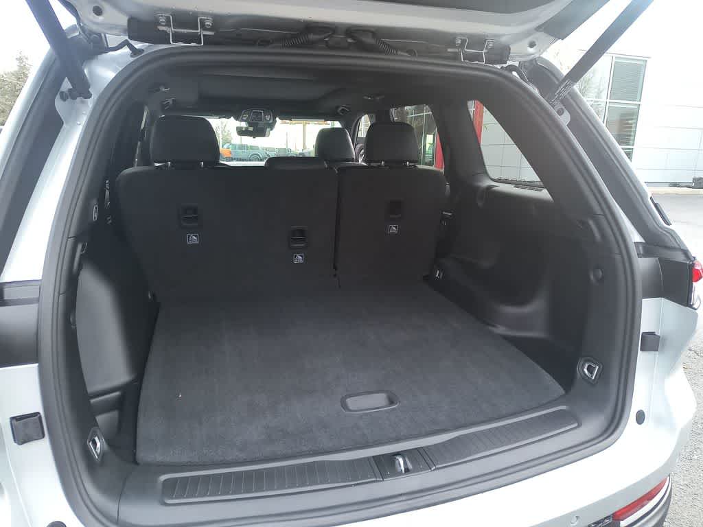 Thumbnail: 2025 Jeep Grand Cherokee - 24