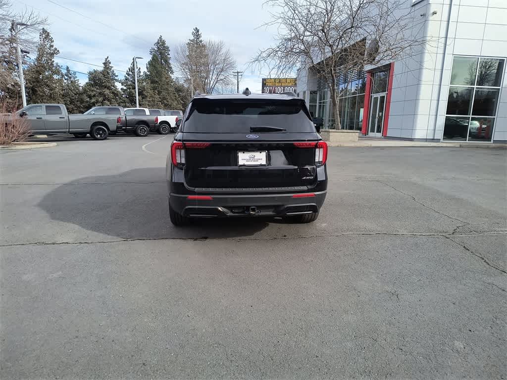 Thumbnail: 2025 Ford Explorer - 5
