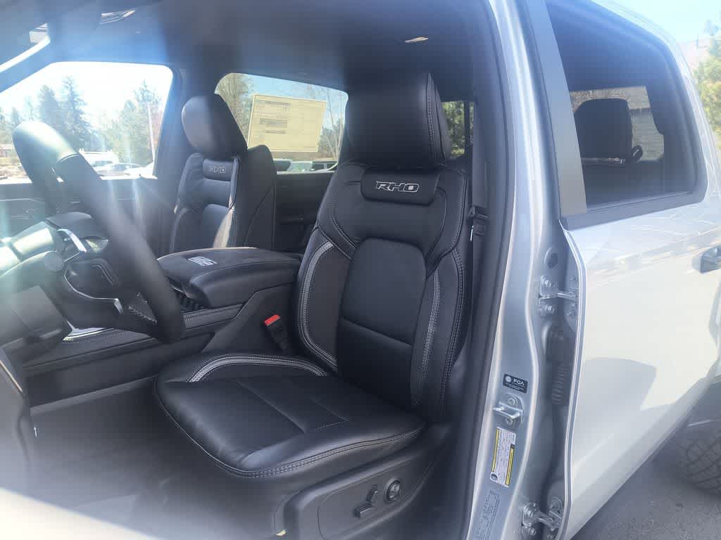 Thumbnail: 2026 RAM 1500 - 11