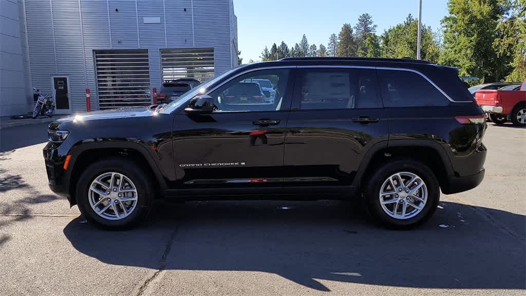 Thumbnail: 2025 Jeep Grand Cherokee - 5