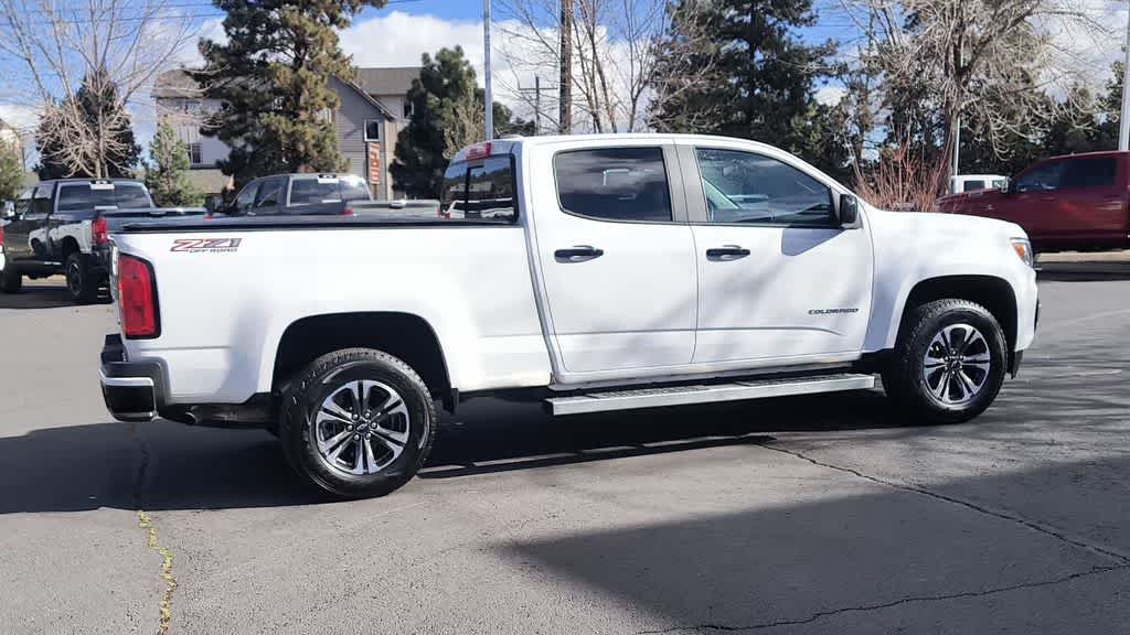 Thumbnail: 2022 Chevrolet Colorado - 9
