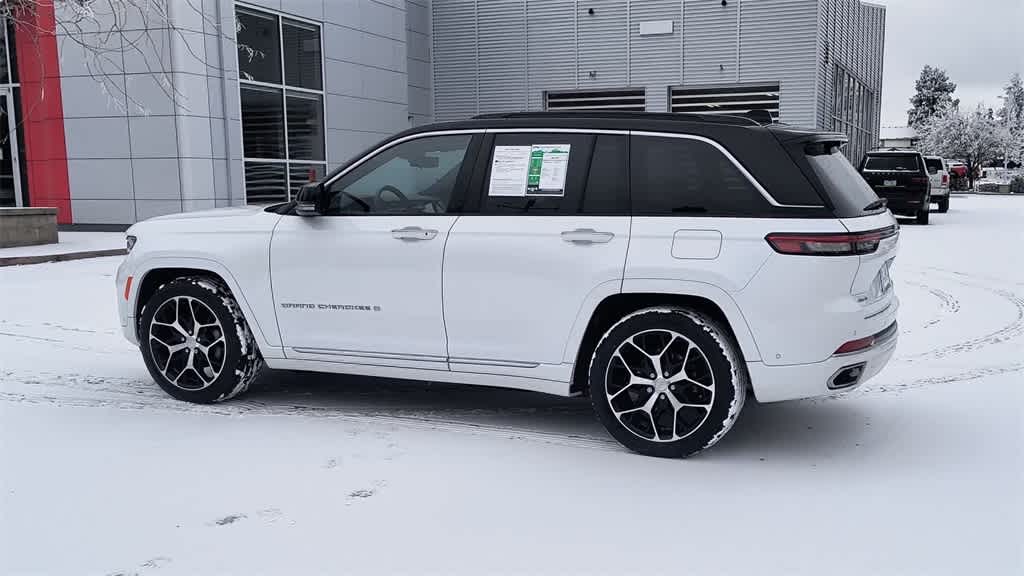 Thumbnail: 2024 Jeep Grand Cherokee - 6