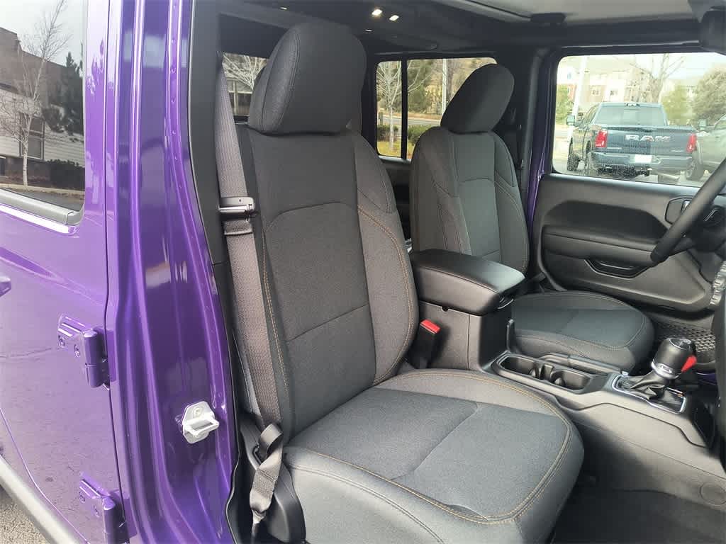 Thumbnail: 2026 Jeep Gladiator - 23