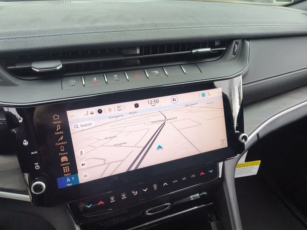 Thumbnail: 2026 Jeep Grand Cherokee - 18