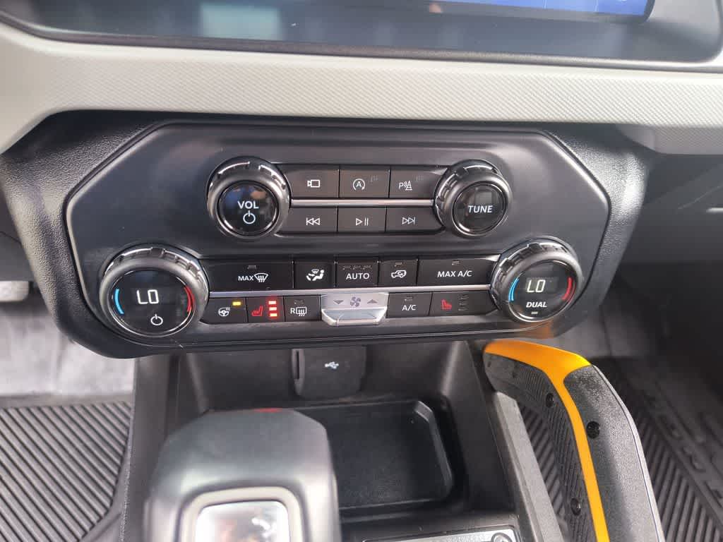 Thumbnail: 2023 Ford Bronco - 19