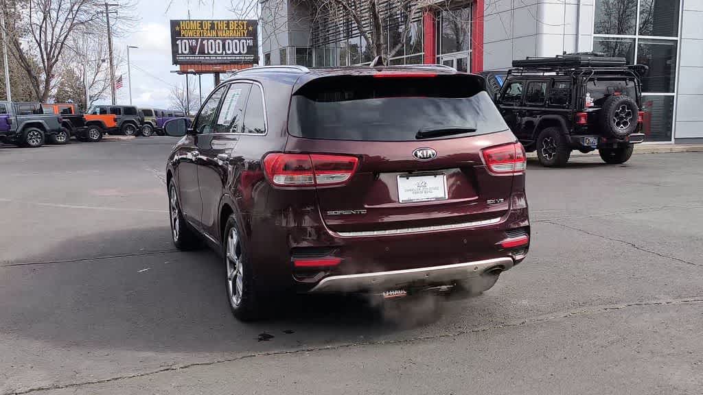 Thumbnail: 2017 Kia Sorento - 7