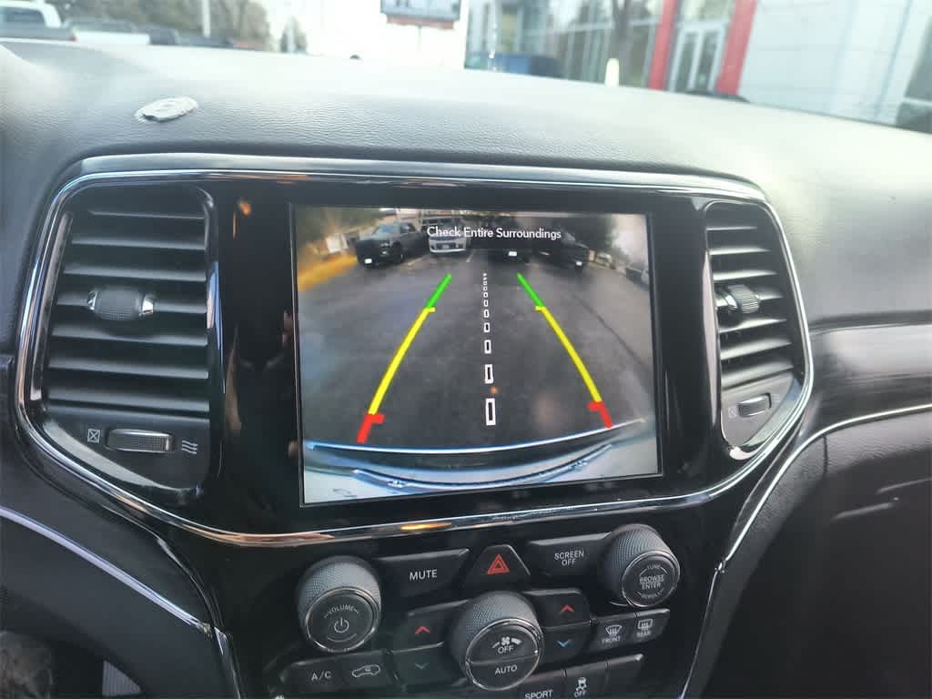 Thumbnail: 2020 Jeep Grand Cherokee - 17