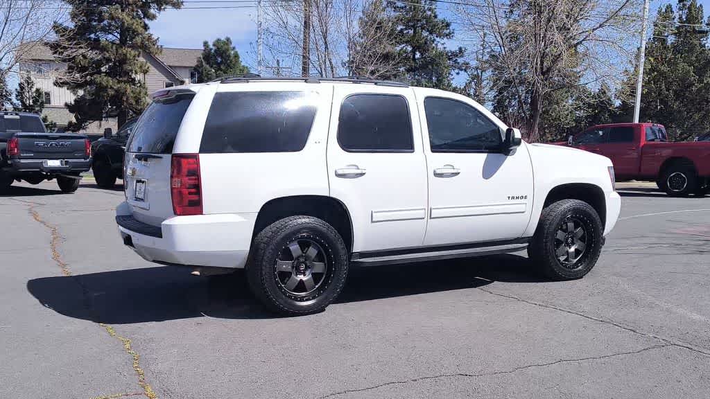 Thumbnail: 2013 Chevrolet Tahoe - 9