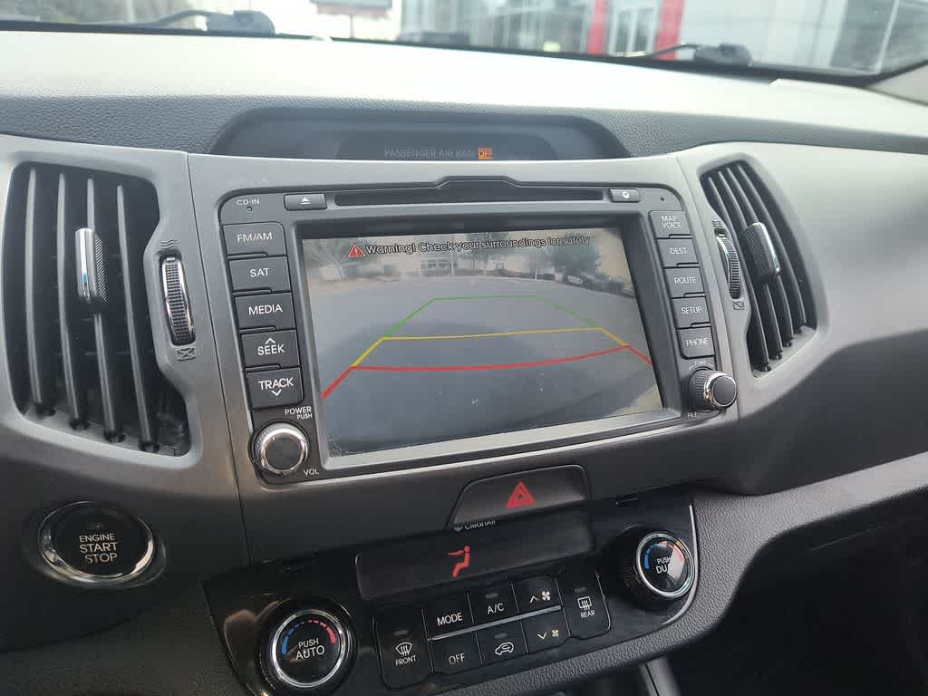 Thumbnail: 2011 Kia Sportage - 17