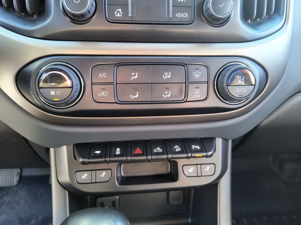 Thumbnail: 2022 Chevrolet Colorado - 18