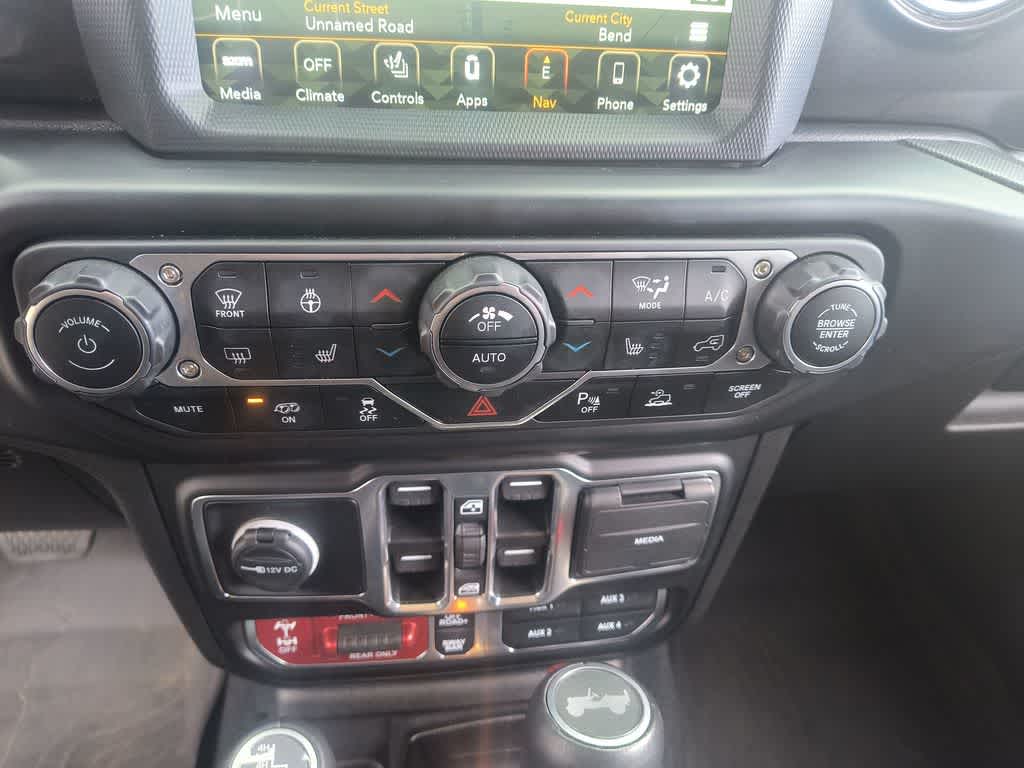 Thumbnail: 2022 Jeep Wrangler - 19