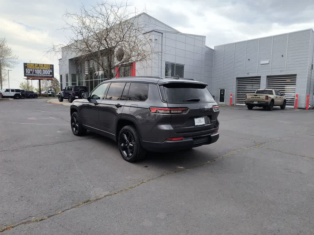 Thumbnail: 2023 Jeep Grand Cherokee L - 3