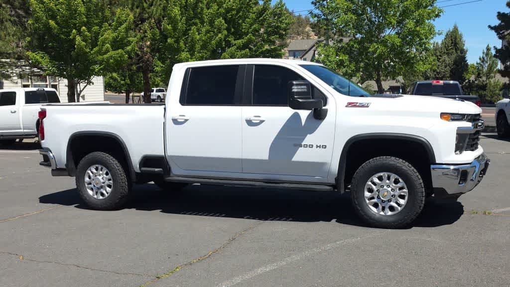 Thumbnail: 2024 Chevrolet Silverado 2500 - 2