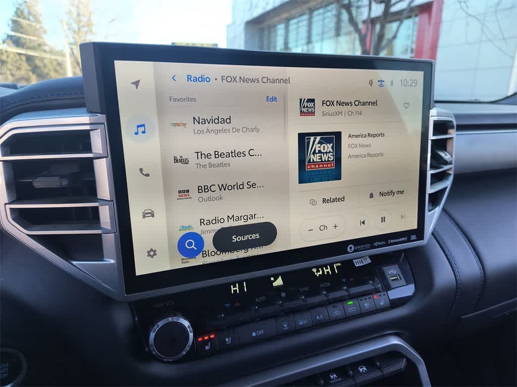 Thumbnail: 2022 Toyota Tundra - 16