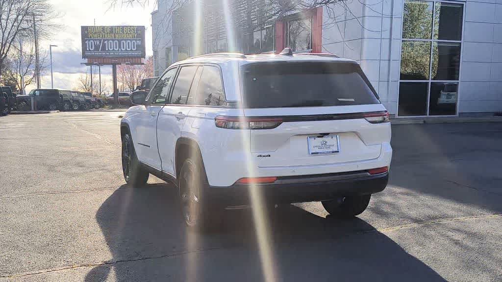 Thumbnail: 2026 Jeep Grand Cherokee - 7