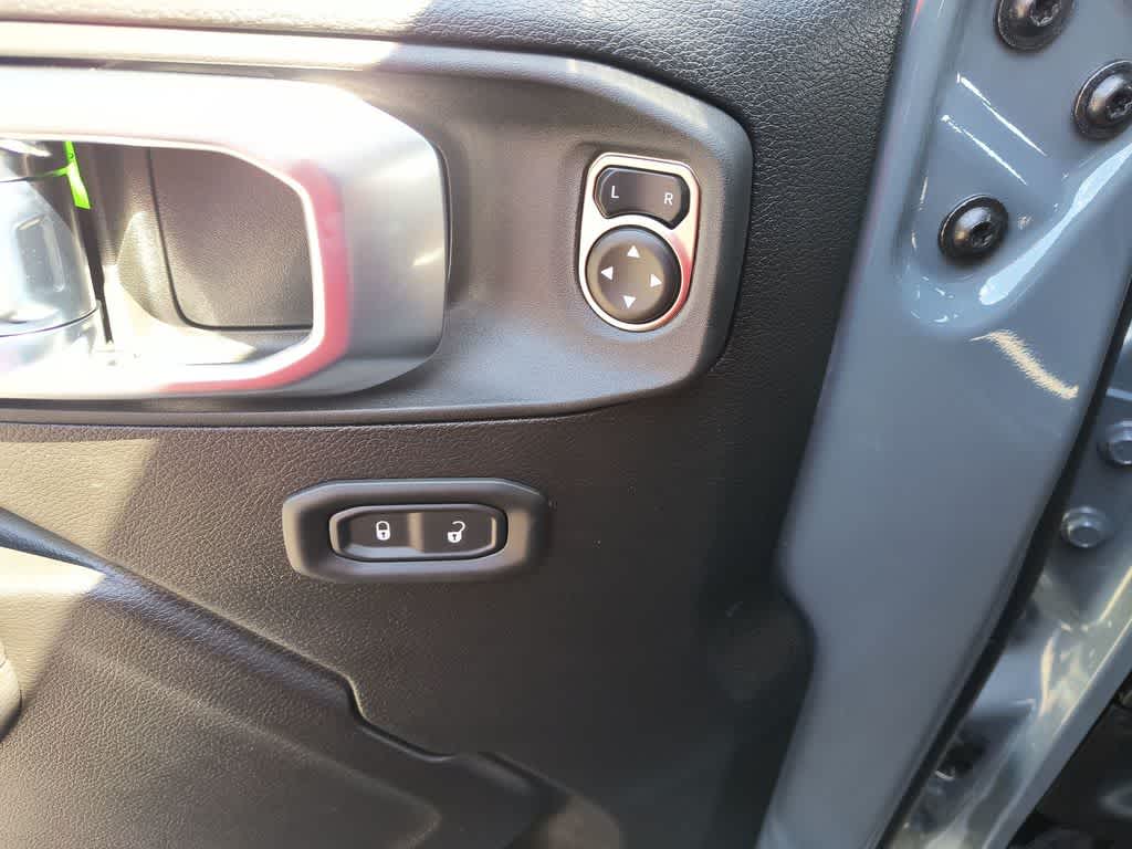 Thumbnail: 2026 Jeep Wrangler - 13
