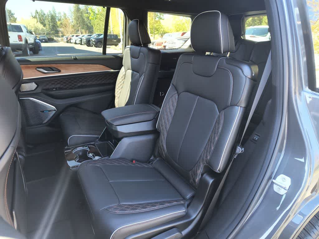 Thumbnail: 2026 Jeep Grand Cherokee L - 23