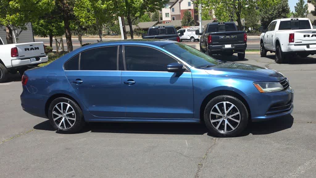 Thumbnail: 2017 Volkswagen Jetta - 2