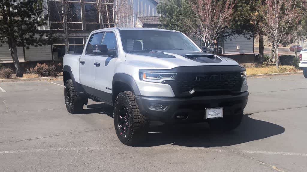 Thumbnail: 2026 RAM 1500 - 3