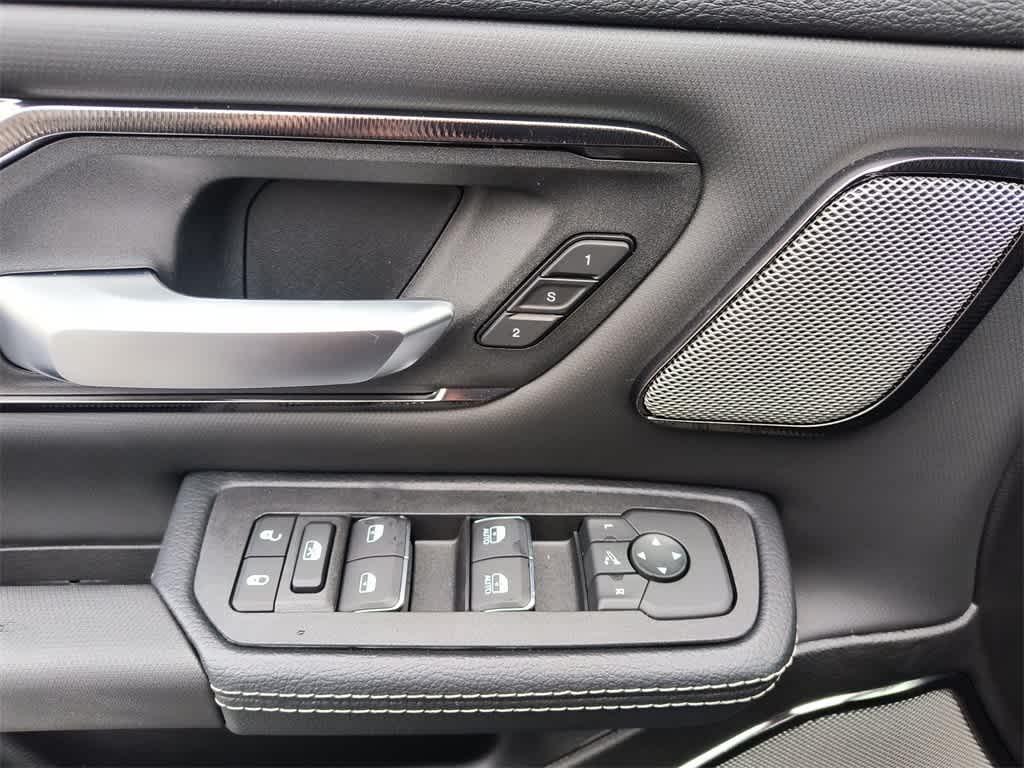 Thumbnail: 2026 RAM 1500 - 13