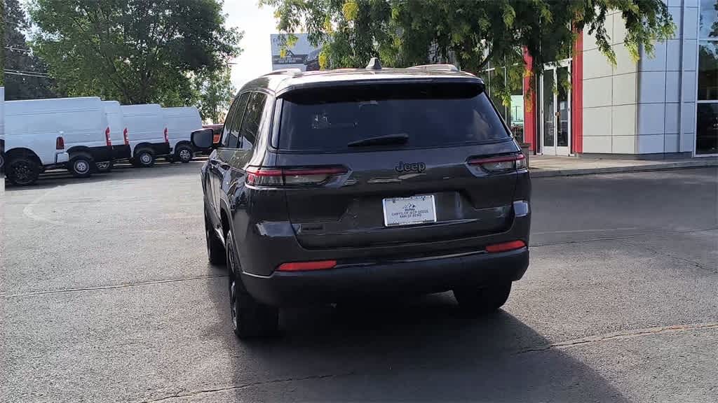 Thumbnail: 2025 Jeep Grand Cherokee - 7