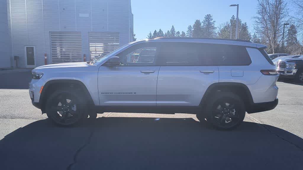 Thumbnail: 2025 Jeep Grand Cherokee L - 5