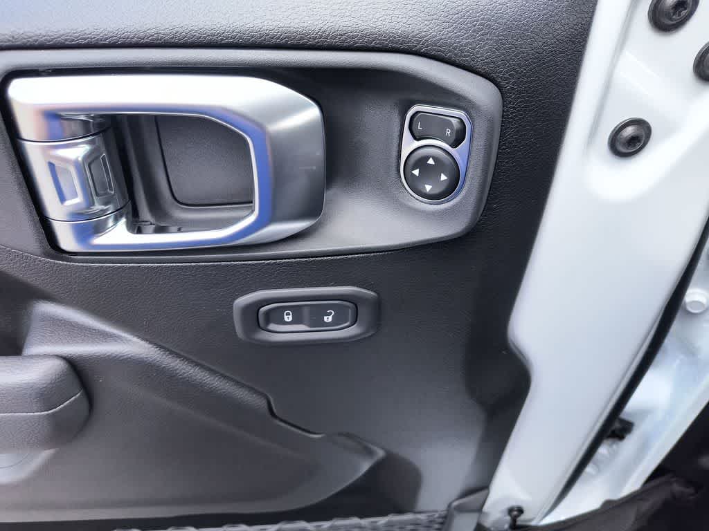 Thumbnail: 2026 Jeep Wrangler - 13