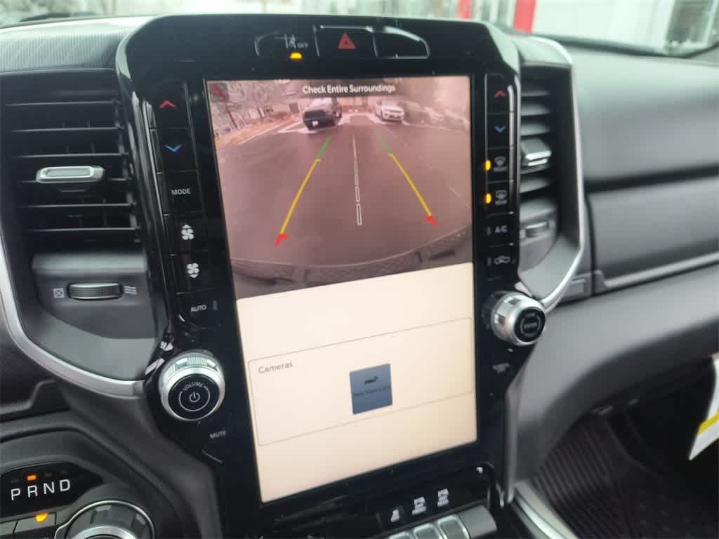 Thumbnail: 2026 RAM 1500 - 17